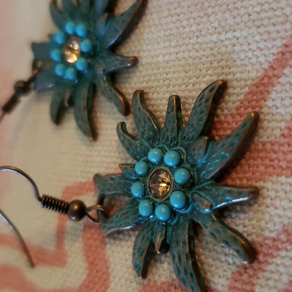Turquoise Flower Earrings Sun Earrings Tarnish Boho Nature - Picture 4 of 9